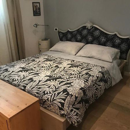 לוקה Camera Con Bagno Privato E Parcheggio מראה חיצוני תמונה