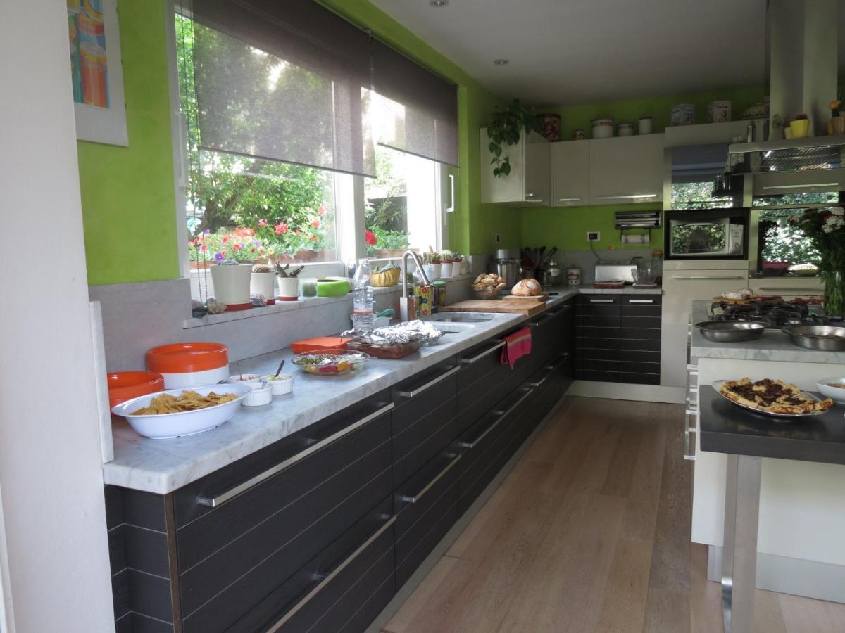 לוקה Camera Con Bagno Privato E Parcheggio מראה חיצוני תמונה